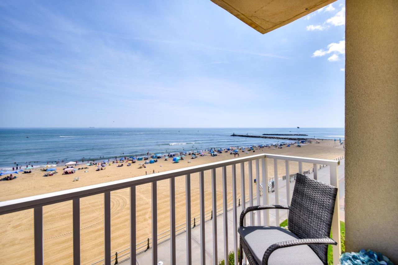 Inviting Virginia Beach Condo With Community Pool エクステリア 写真